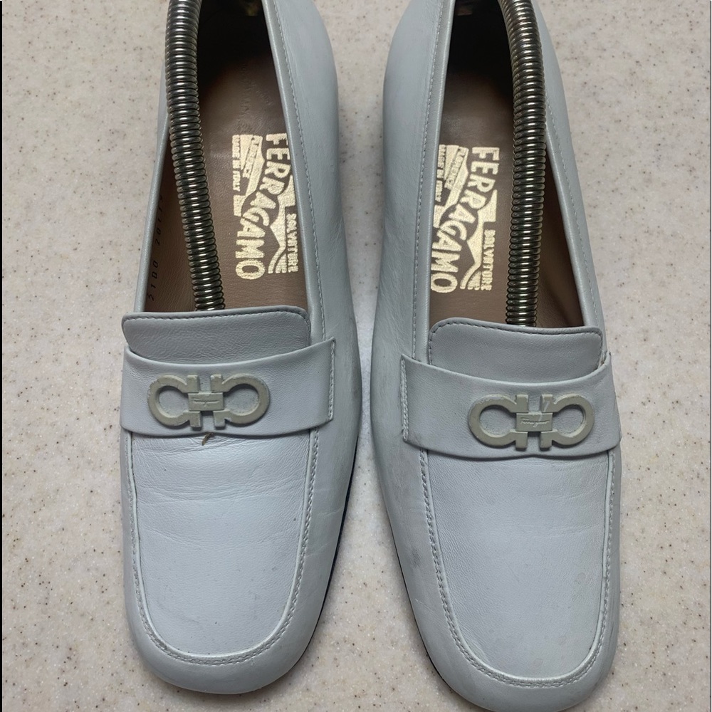 SALVATORE FERRAGAMO White shoes loafers  vintage
